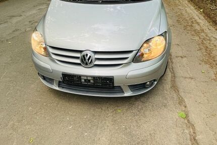 VW Golf Plus 138.000 km 4.300 &euro; elze 31008