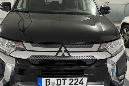 Mitsubishi Outlander 92.000 km 15.999 &euro; Berlin 10553