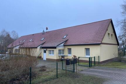 Hübsche 2-Zimmer-Wohnung mit Tageslichtbad