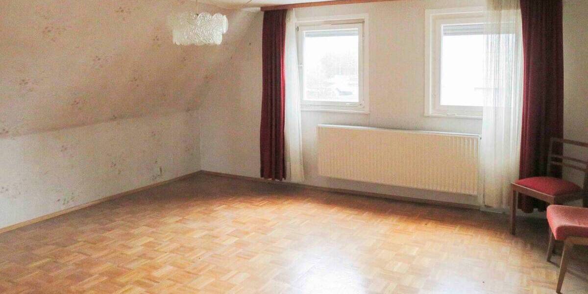 Einfamilienhaus Schwaigern - 5 Zimmer, 145 m&sup2;, 345.000&euro; | Angebot:26259247