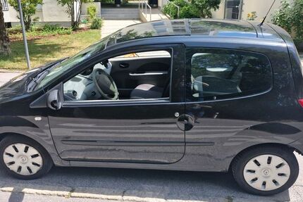Renault Twingo 217.000 km 990 &euro; München 81476