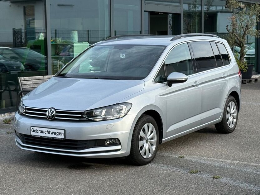 VW Touran 73.000 km 25.900 € Annaberg-Buchholz 09456