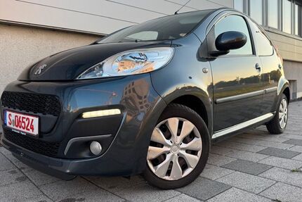Peugeot 107 80.000 km 6.600 € Stuttgart 70563