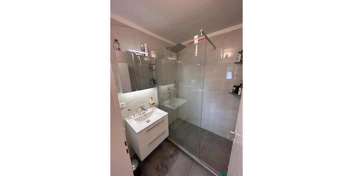 Etagenwohnung Kelkheim (Taunus) - 3 Zimmer, 84 m&sup2;, 350.000&euro; | Angebot:27289706