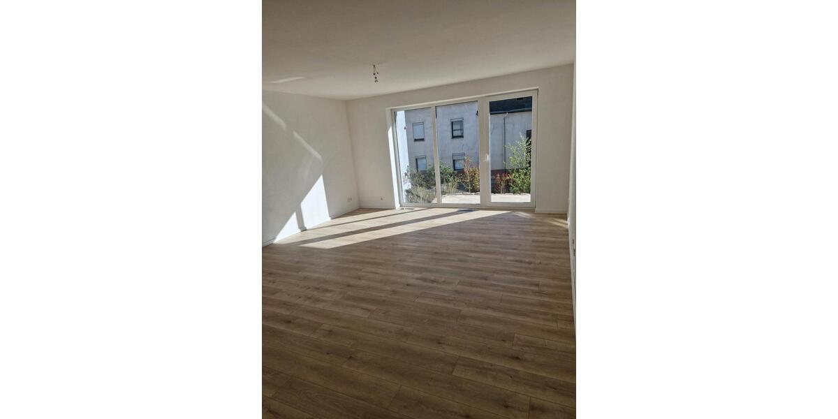 Erdgeschoßwohnung Schweich - 2 Zimmer, 77 m&sup2;, 925&euro; | Angebot:26288392