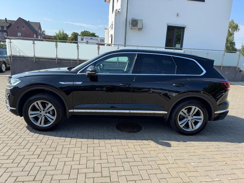 VW Touareg 218.748 km 25.900 € Salzgitter-Lebenstedt 38226