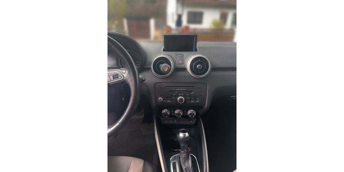 Audi A1 210.000 km 8.200 &euro; Niederwerrn 97464
