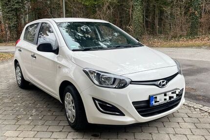 Hyundai i20 122.900 km 5.000 &euro; Bad Feilnbach 83075