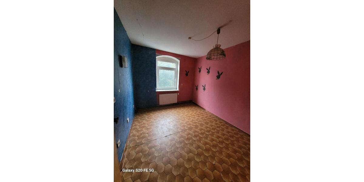 Einfamilienhaus Emmerthal - 7 Zimmer, 200 m&sup2;, 99.000&euro; | Angebot:26147374