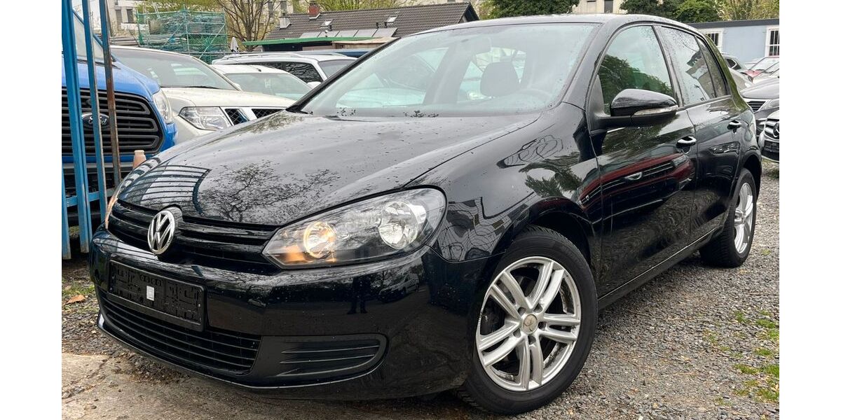 VW Golf 236.000 km 2.490 &euro; Frankfurt 65933