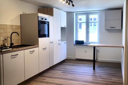 Neu sanierte 2-Raum-Maisonette-Wohnung