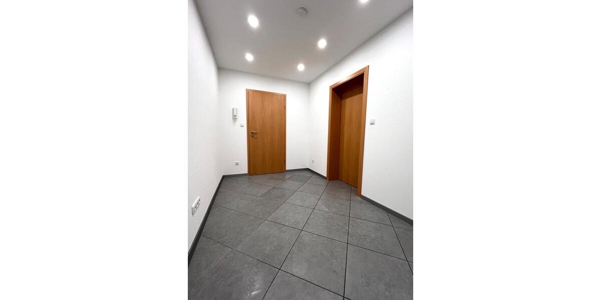 Erdgeschoßwohnung Frankenberg (Eder) - 1 Zimmer, 67 m&sup2;, 750&euro; | Angebot:26533071
