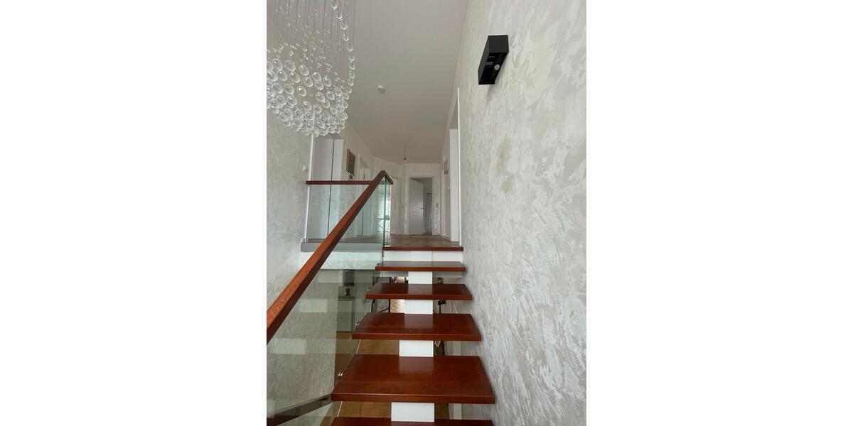 Einfamilienhaus Vechta - 6 Zimmer, 220 m&sup2;, 775.000&euro; | Angebot:27118394