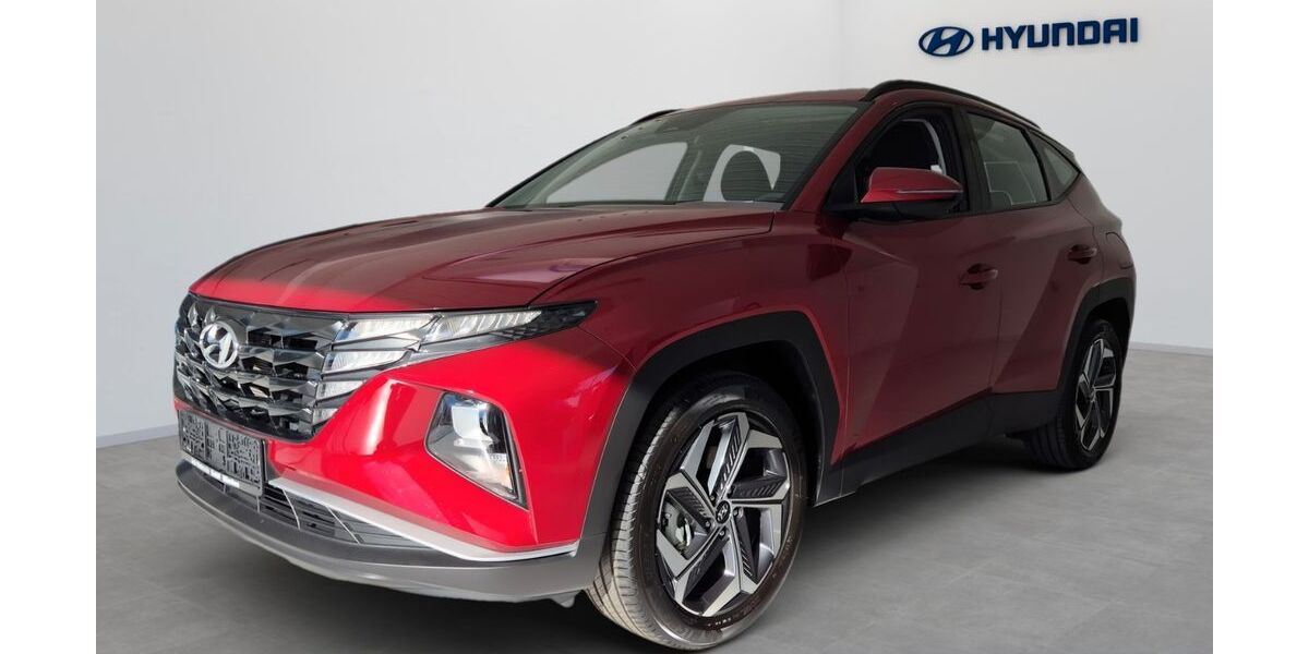 Hyundai TUCSON 5.466 km 27.990 &euro; München 80807