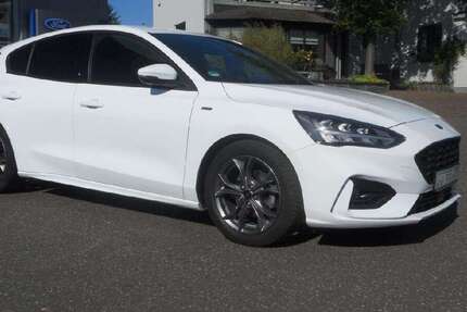 Ford Focus 24.068 km 20.990 € Simmern 55469