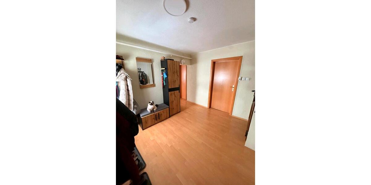 Etagenwohnung Heringen (Werra) - 4 Zimmer, 100 m&sup2;, 650&euro; | Angebot:25232255