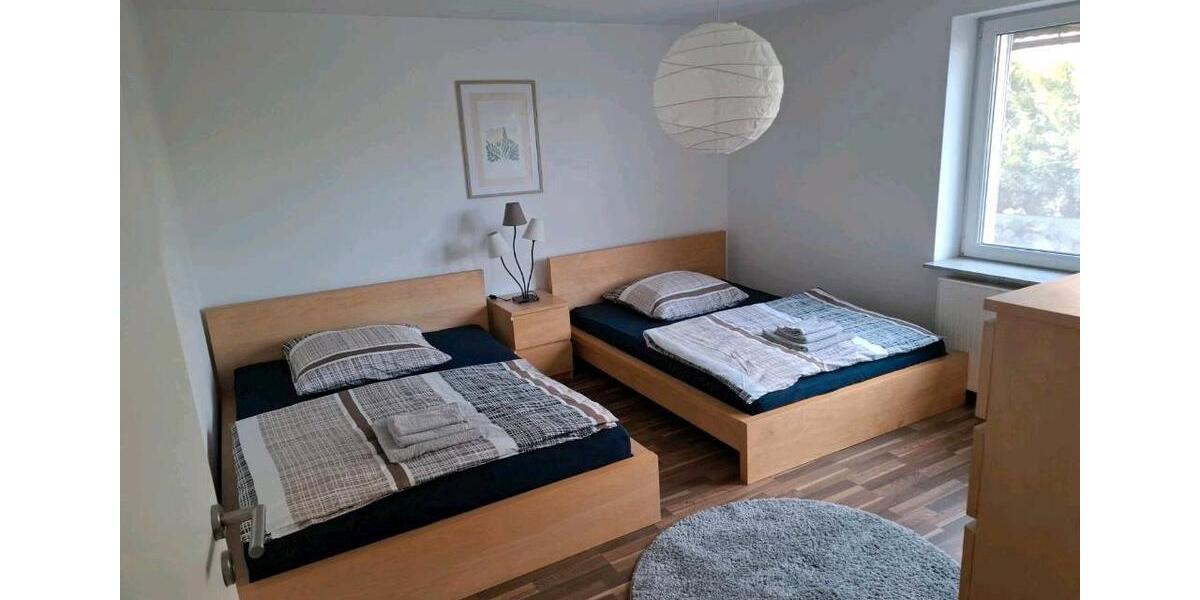 Einfamilienhaus Bad Wildungen - 8 Zimmer, 280 m&sup2;, 420.000&euro; | Angebot:26670876