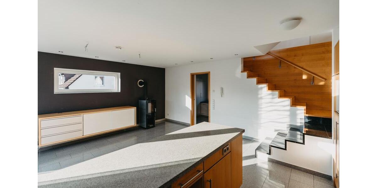 Maisonettenwohnung Tauberbischofsheim - 7 Zimmer, 180 m&sup2;, 1.650&euro; | Angebot:26516847
