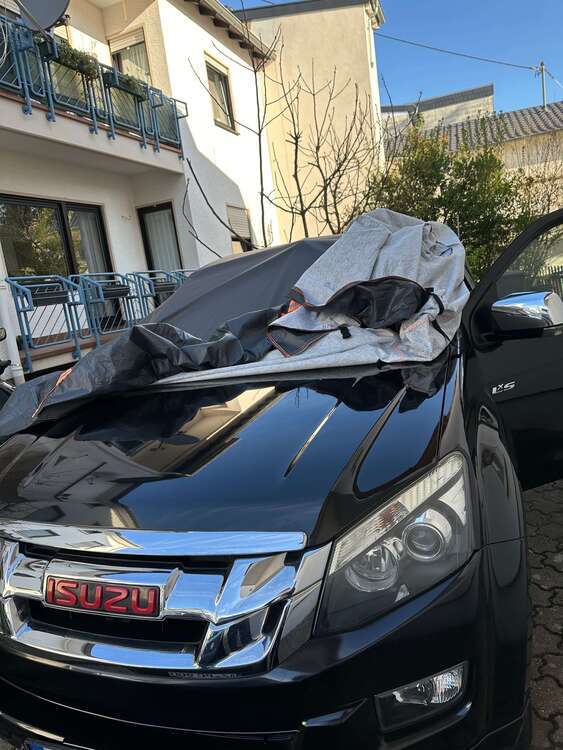 D-Max