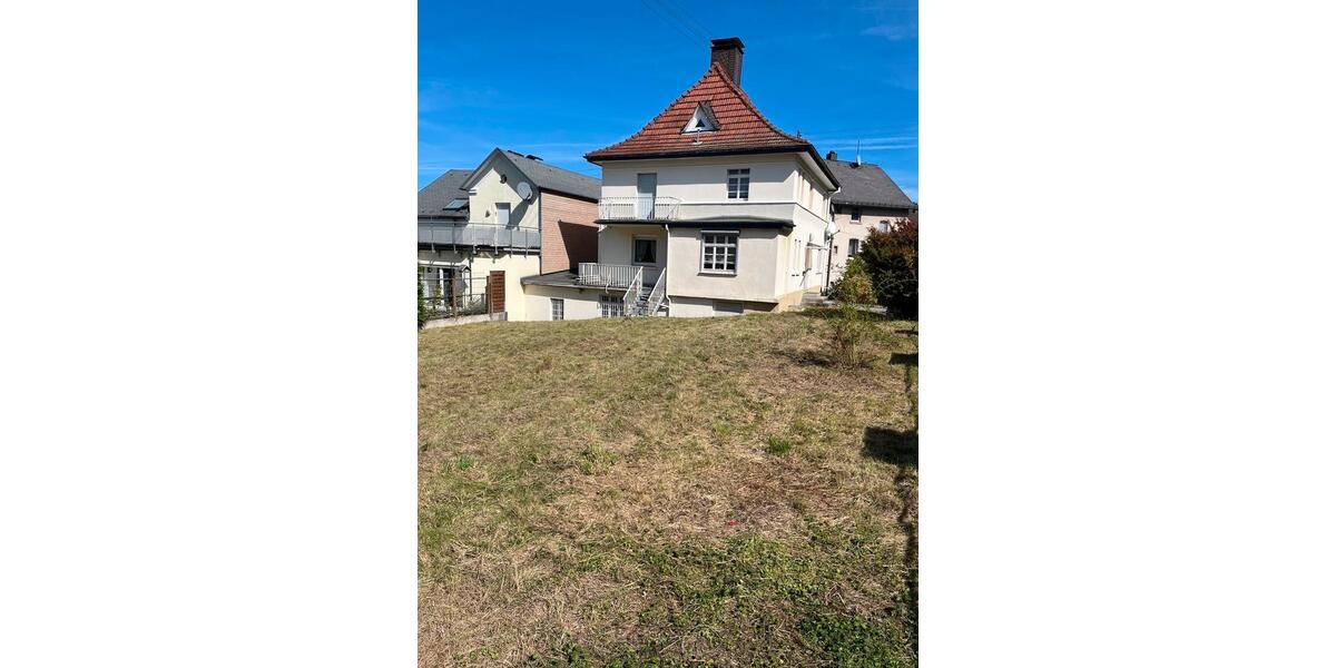 Einfamilienhaus Siegen Weidenau - 8 Zimmer, 140 m&sup2;, 330.000&euro; | Angebot:26901692