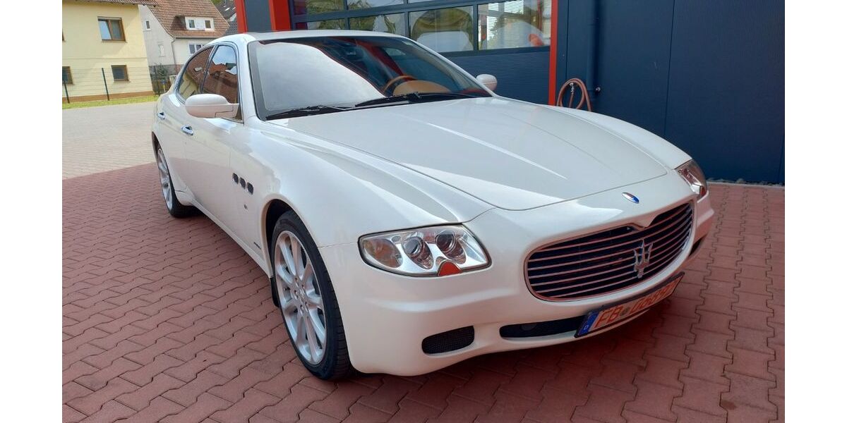 Maserati Quattroporte 99.500 km 16.890 &euro; Gedern 63688
