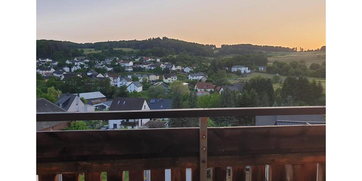 Etagenwohnung Steffenberg - 10 Zimmer, 227 m&sup2;, 169.000&euro; | Angebot:26720491