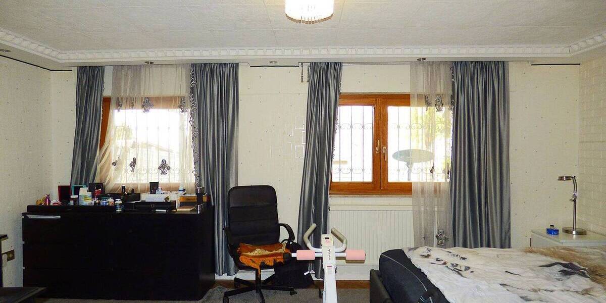 Einfamilienhaus Weingarten - 7 Zimmer, 170 m&sup2;, 750.000&euro; | Angebot:26485820