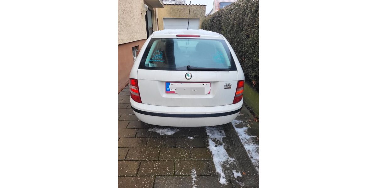 Skoda Fabia 222.000 km 2.000 &euro; Bad Nauheim 61231