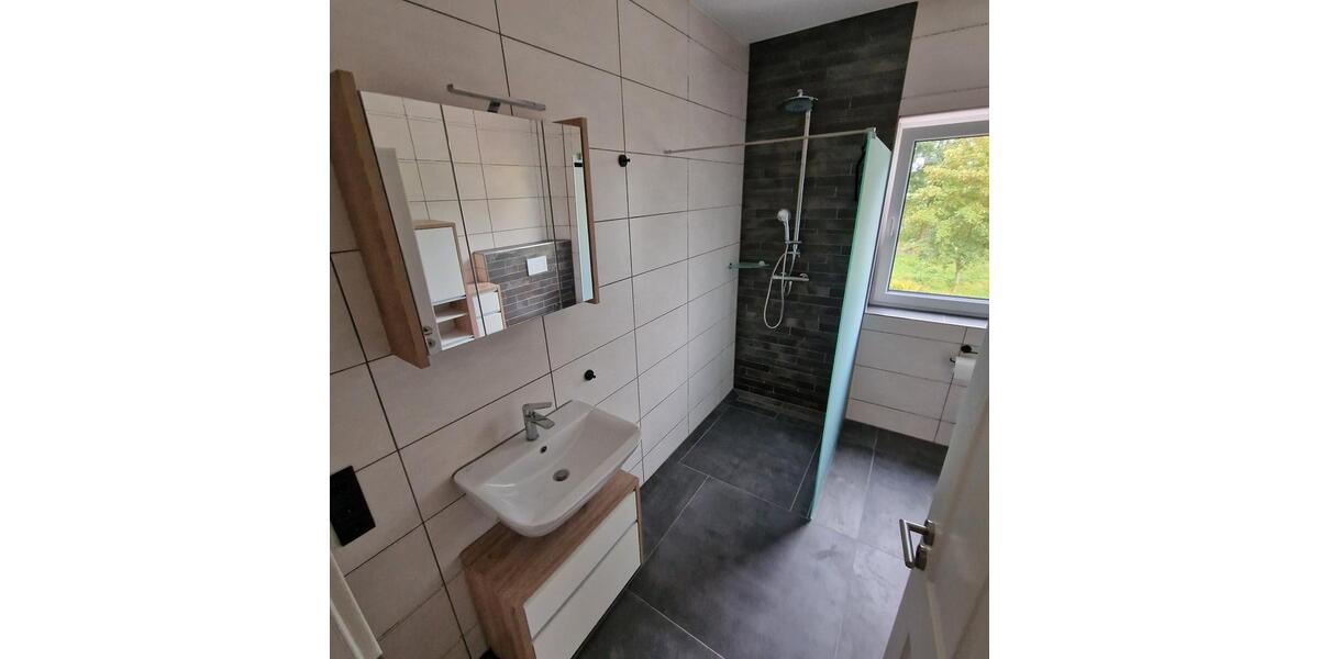 Etagenwohnung Rhauderfehn - 3 Zimmer, 80 m&sup2;, 915&euro; | Angebot:26088497