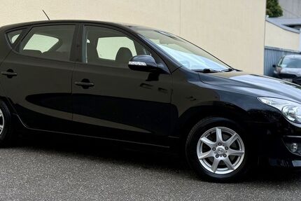 Hyundai i30 94.999 km 6.490 € Hamburg 20537