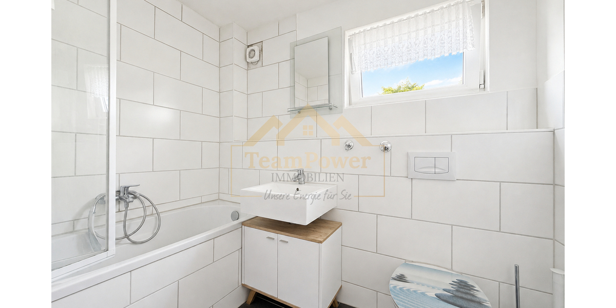 Günstiger als Miete zahlen - jetzt schnell sein! - Reihenmittelhaus Neumünster Brachenfeld | Angebot:27191408