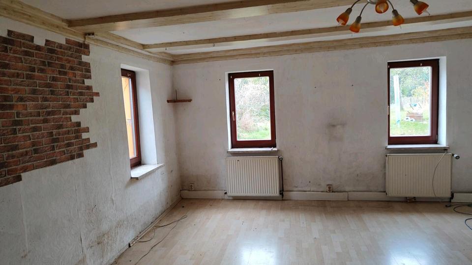 Mehrfamilienhaus, Wohnhaus Langenleuba-Niederhain Niederhain - 7 Zimmer, 160 m&sup2;, 119.000&euro; | Angebot:26683757