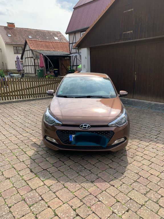 Hyundai i20 70.000 km 8.700 € Liebenau 34396