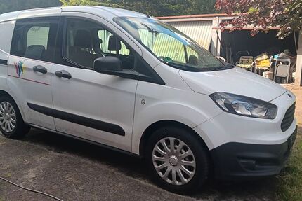 Ford Transit Courier 128.000 km 2.200 &euro; Geestland 27624
