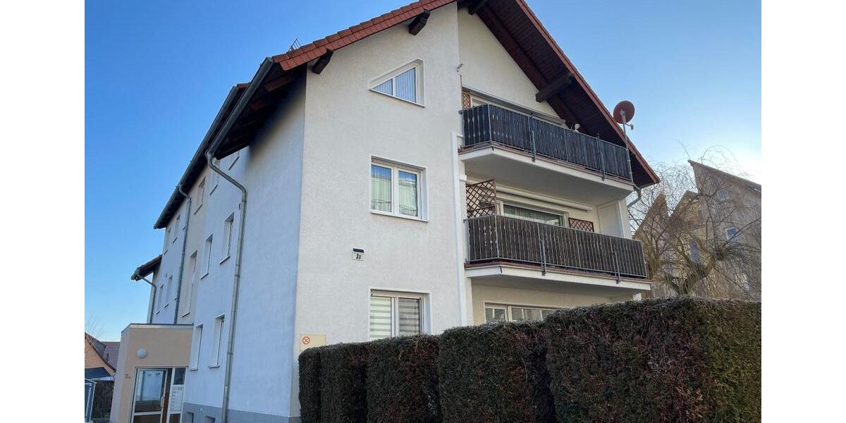 Dachgeschoßwohnung Bad Langensalza - 4 Zimmer, 92 m&sup2;, 819&euro; | Angebot:25333292