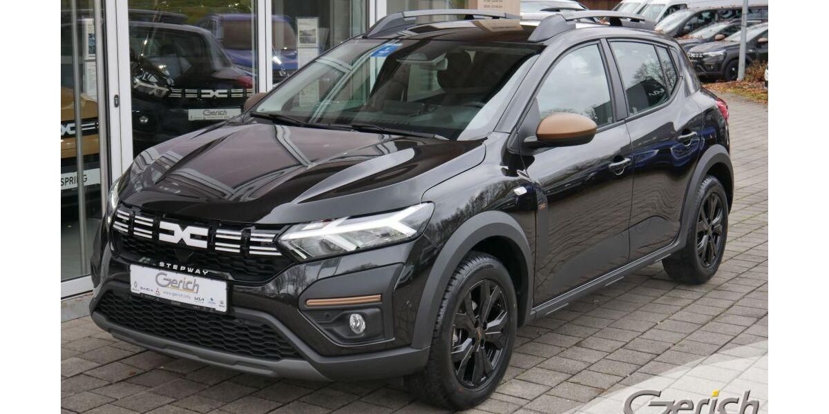 Dacia Sandero 9.000 km 19.900 &euro; Altötting 84503
