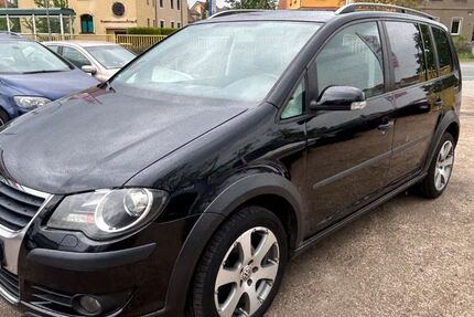 VW Touran 293.000 km 2.500 &euro; RIESA 01589