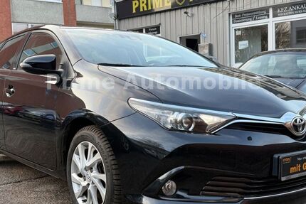 Toyota Auris 55.000 km 11.990 &euro; Kiel 24113