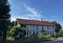 Geräumiges, Spezialwohngebäude in Wüstenrot