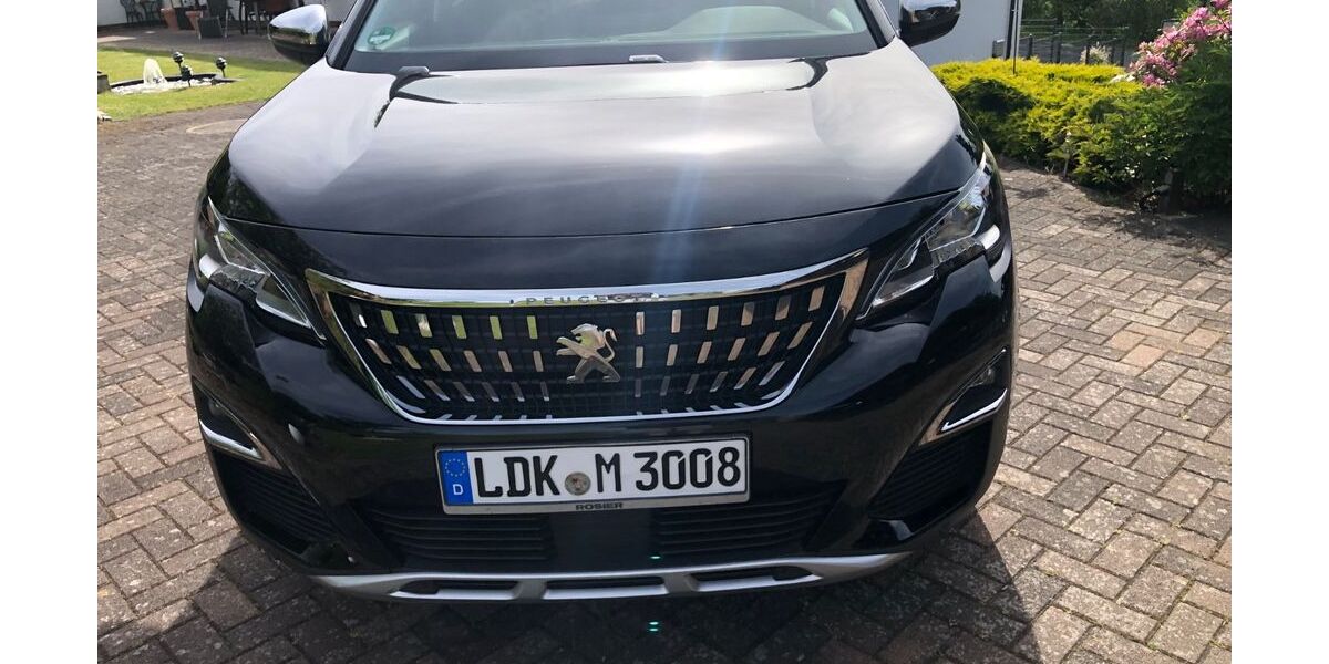 Peugeot 3008 111.000 km 11.000 &euro; Aßlar 35614