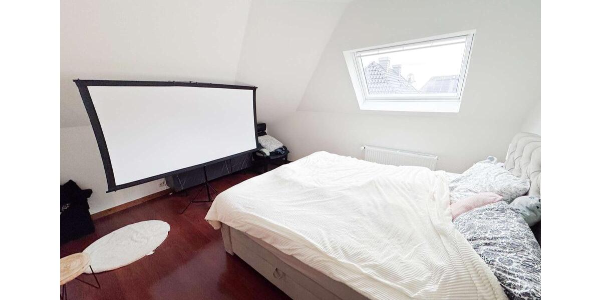 Dachgeschoßwohnung Jünkerath - 3 Zimmer, 90 m&sup2;, 750&euro; | Angebot:26637854
