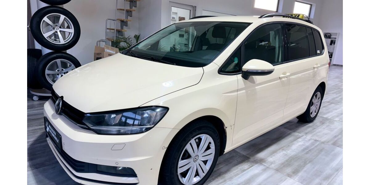 VW Touran 427.000 km 4.990 &euro; Merzig 66663