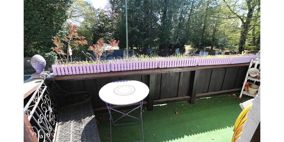 !! RARITÄT am SEE !! idyllisches JUWEL * 4-Zimmer-Dachgeschosstraum * Balkon und Gartennutzung * - Dachgeschoßwohnung Starnberg | Angebot:26551172