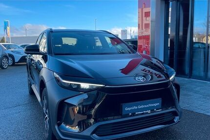 Toyota bZ4X 36.900 km 27.990 &euro; Göppingen 73037