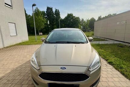 Ford Focus 170.000 km 5.200 &euro; Regenstauf 93128