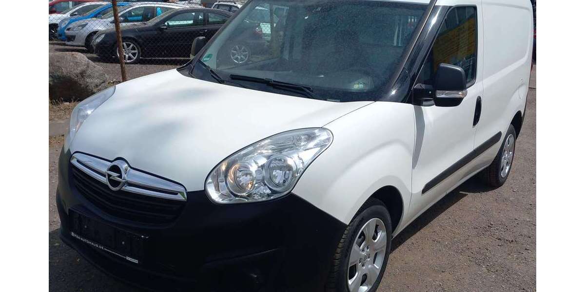 Opel Combo 117.418 km 6.500 &euro; Gotha 99867