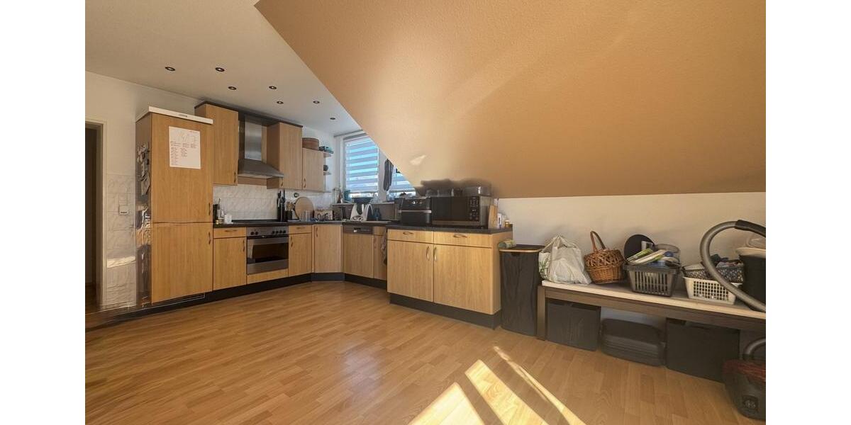 Dachgeschoßwohnung Leverkusen Bergisch Neukirchen - 2 Zimmer, 82 m&sup2;, 850&euro; | Angebot:26424002