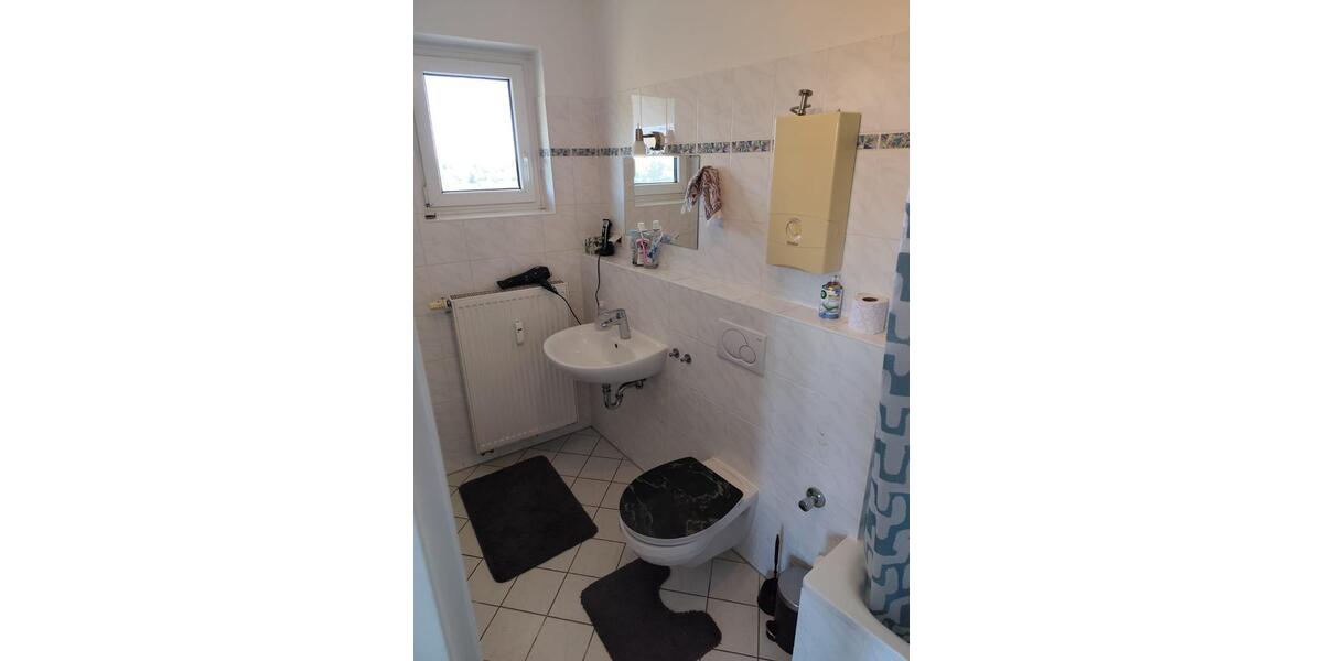 Etagenwohnung Ludwigshafen am Rhein Ludwigshafen-Oggersheim - 2 Zimmer, 64 m&sup2;, 790&euro; | Angebot:26588651