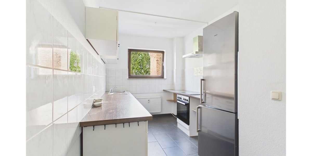 Stilvolle 3-Zimmer-Eigentumswohnung in attraktiver Lage von Wiesbaden mit Loggia und TG-Stellplatz - Etagenwohnung Wiesbaden Biebrich | Angebot:27248934