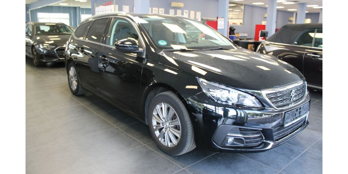 Peugeot 308 33.490 km 14.980 &euro; Euskirchen 53881